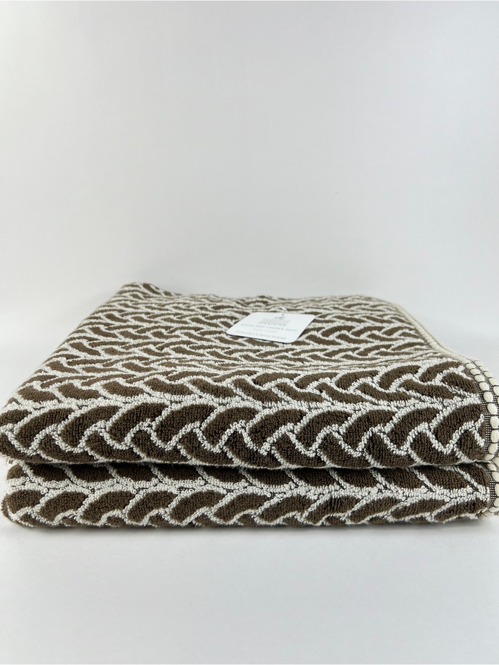Deborah Connolly Bath Towel Set Brown Off White Modern Design Cotton 2 Pc NEW